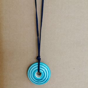 Pendentif harmonisant "Donut bleu turquoise"en céramique Electro'Sens